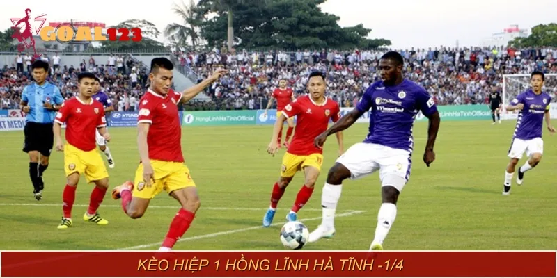 Ở kèo hiệp 1, Hồng Lĩnh Hà Tĩnh được đánh giá ở mức -1/4